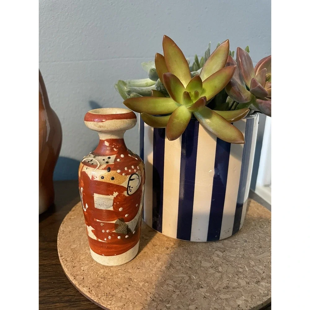 Vintage Mini Satsuma Pottery Vase Hand Painted 4 Inches Decor Shelf Sitter‎